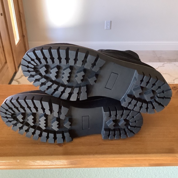 New Black Lug Sole Boots - Picture 4 of 4